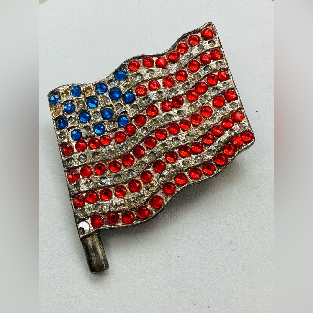 American Flag Rhinestone Gunmetal Brooch Pin USA Patriotic